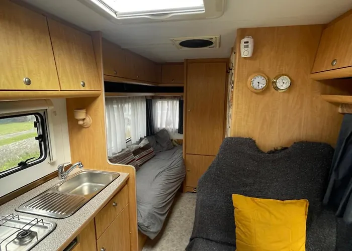 The Cosy Camper At Rockfield Park *